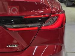 تۆیۆتا کامری